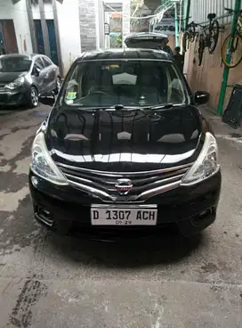 Dp 6 jt Grand Livina 1.5 Matic 2014 Siap Mudik Mulus Aman