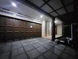 Rumah Keren 2 Lantai Nyaman Terawat di BKR Bandung