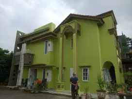 Tukang cat rumah