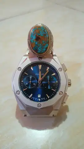 Pirus Persia serat emas lawasan mewah