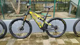 DIJUAL Fullbike INTENSE Carbon