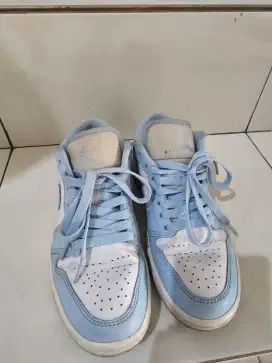 Jual sepatu bekas Nike