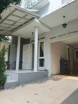 Rumah Dijual Di Gading Serpong Cluster Darwin 2 Lantai Siap Huni