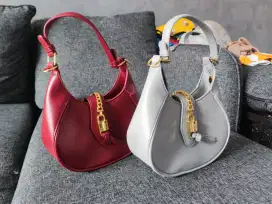 Tas tangan wanita