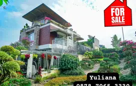 Dijual Rumah  Asri Semi Furnish view Gunung Pancar Sentul City Bogor.