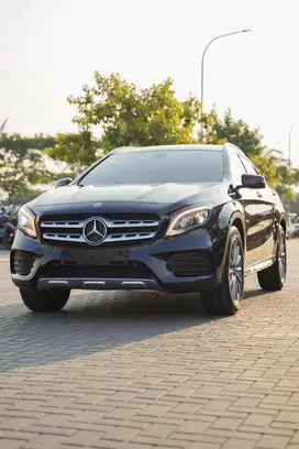 Harian! Mercedes Benz GLA200 AMG Night 2020