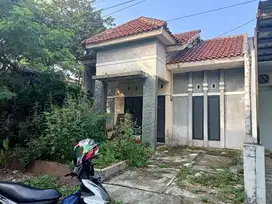 Jual Rumah Butuh renov di perum Cinere Garden Court limo depok