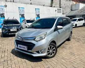 DP Rendah-Daihatsu Sigra 1.2 R Deluxe Bensin-MT 2016 Silver