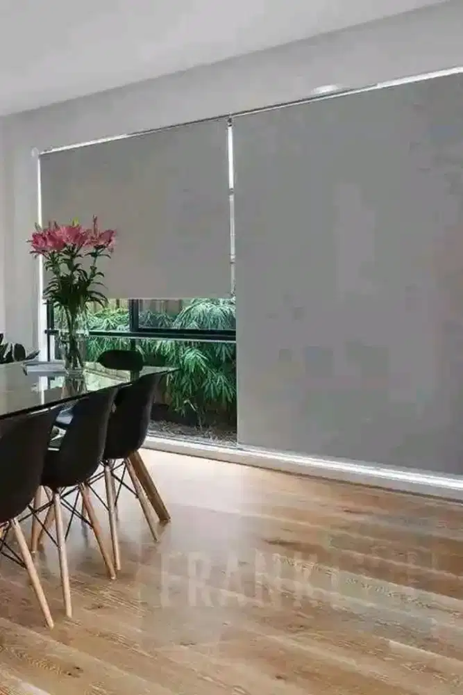 Roller blind dan krey