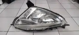 Headlamp Nissan Livina 2013 - Kiri