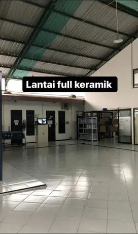 Di sewakan gudang bersih lantai keramik