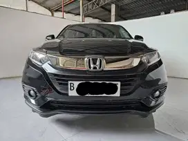 Honda HRV E At 2020 Hitam Plat Genap Terawat