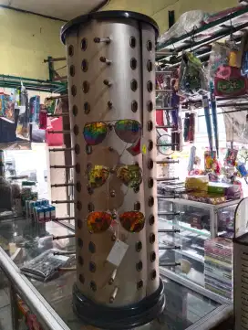 Rak Untuk Jualan Kacamata Tinggi 75cm Bisa Mutar