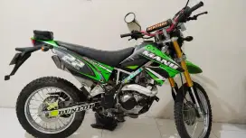 Motor kawasaki klx