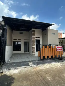 rumah cantik minimalis modern di citra raya Tangerang r