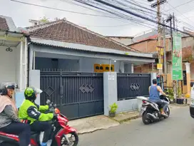 BULANAN SEWA RUMAH PINGGIR JALAN MALANG