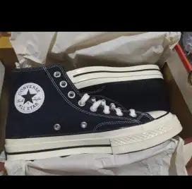 Sepatu Converse ori