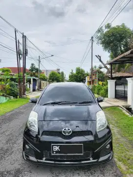 Toyota Yaris S TRD Tahun 2012 Manual