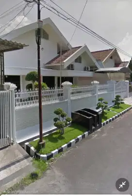 Dijual Rumah Dharmahusada Indah Utara