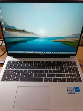 Huawei Matebook D16 Core i5 13420H