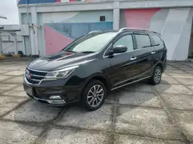 WULING CORTEZ 1.8 LLUX PLUS AMT 2018 (TDP 15JT)