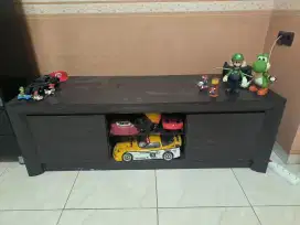 Meja lemari tv second