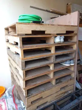 Palet kayu jati belanda palet rapat 1x1m utk level panggung ada 18 pcs