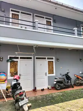 JUAL CEPAT RUMAH KOST AKTIF FULL ISI DEKAT KAMPUS UNJANI CIMAHI