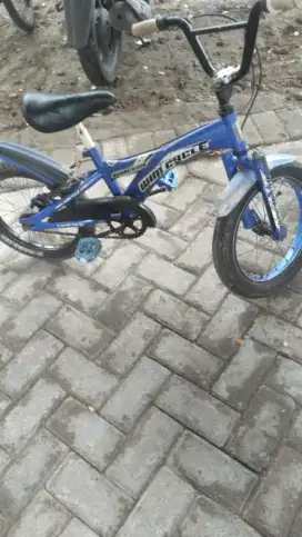 Sepeda bmx wimcyle