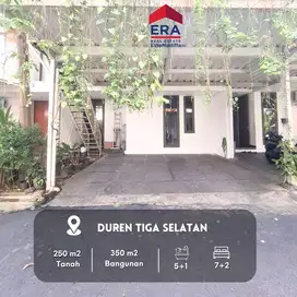 DIJUAL RUMAH MEWAH 2 LANTAI LOKASI STRATEGIS JL DUREN TIGA SELATAN