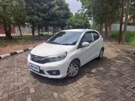 DP RENDAH Honda Brio Satya 1.2 E Bensin-MT 2020 Putih CO