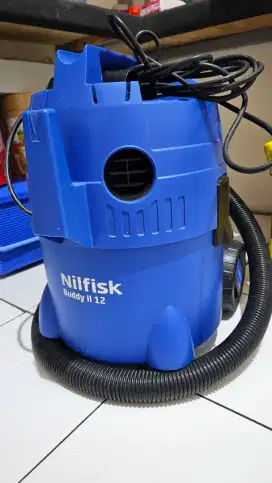 Vacum cleaner Nilfisk Buddy II 12