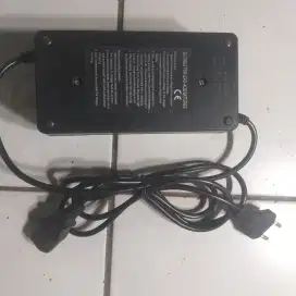 CHARGER SEPEDA LISTRIK U WINFLY SECOND