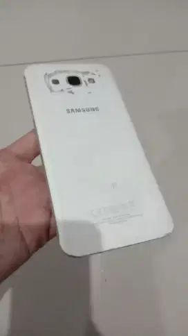 Samsung galaxy a8 kondisi mulus