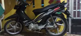 SUZUKI SHOGUN R 110
