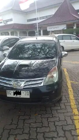 Grand Livina A1