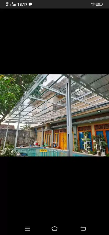 Tukang bangunan dan perbaikan atap bocor