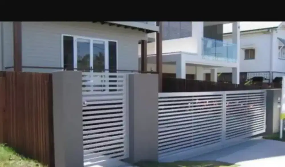 Tukang bangunan dan perbaikan atap bocor