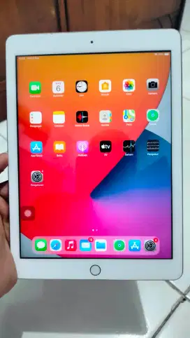 Second iPad 5 32gb ex Inter Wifi only batangan muluss normal Murah !!