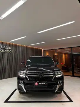 Toyota Land Cruiser VXR Full Spec 2021 Hitam LC LC200 Nik 2020