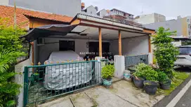 Dijual Rumah Tua 1 Lantai Di Bendungan Hilir Lokasi Bagus