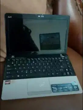 Asus 1215 minus