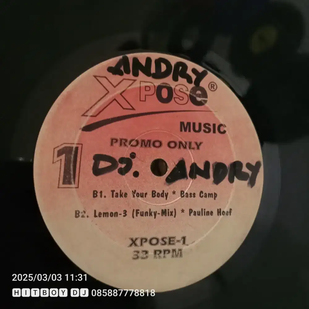 Piringan hitam XPOSE RECORD