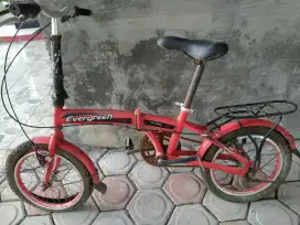 Sepeda lipat uk 16 Merk evergreen