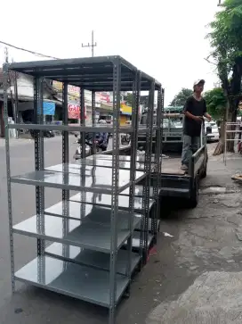 Rak siku besi serbaguna