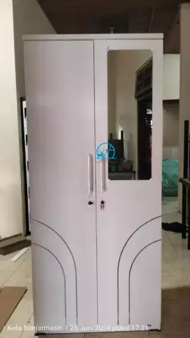 Sale! Lemari Pakaian Terbaru