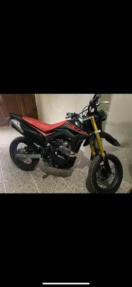 Di jual Honda crf 2021