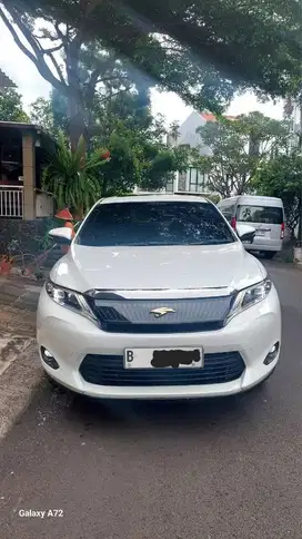 Toyota Harrier 2.0 2015