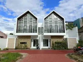 Rumah Mewah Modern Scandinavian Nempel Alun Alun Pamulang
