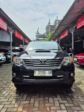 [Dp 5jt] Toyota Fortuner Diesel G VNT 2014 AT Matic tk innova pajero